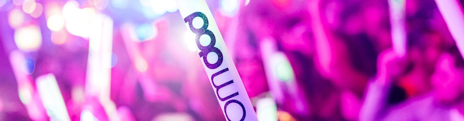 Light up Popworld batons on the dancefloor