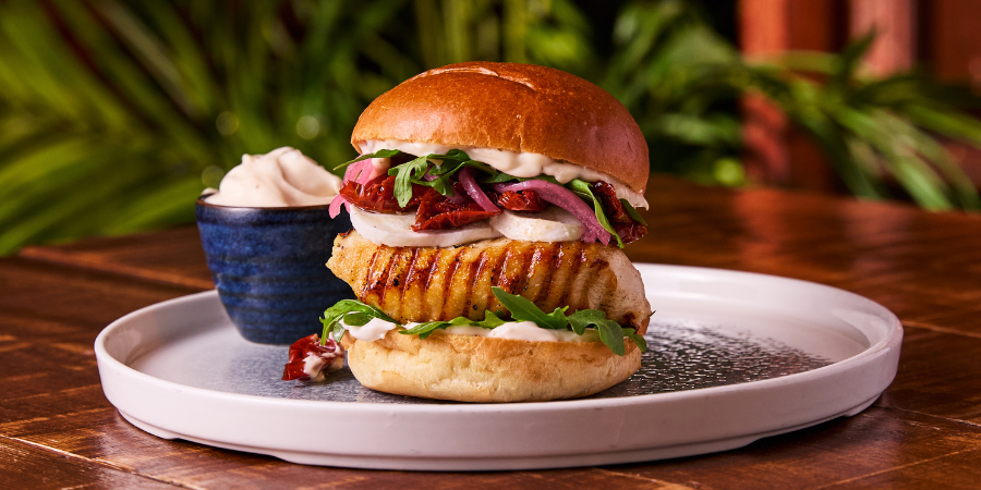 Hellmann’s™ Russo Burger 