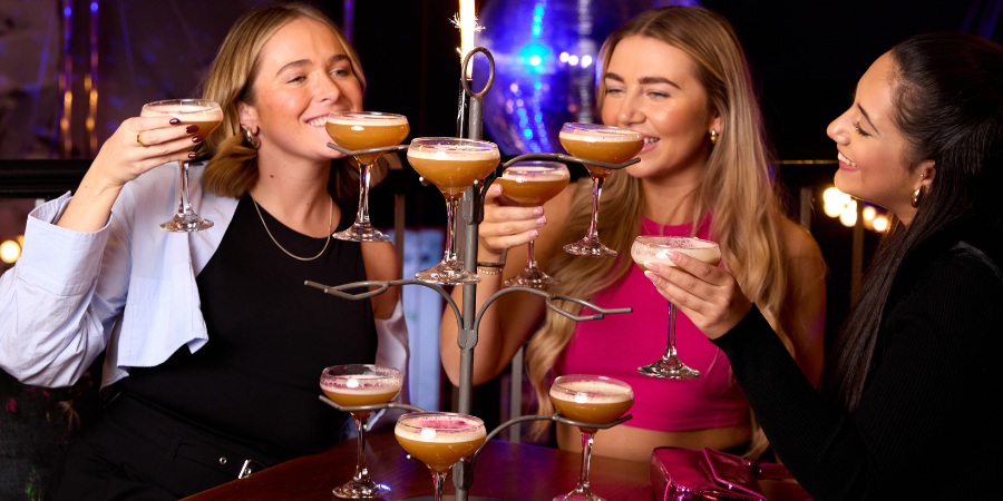 3 GIRLS ENJOYING A COCKTAIL TREE 3 GIRLS ENJOYING A COCKTAIL TREE