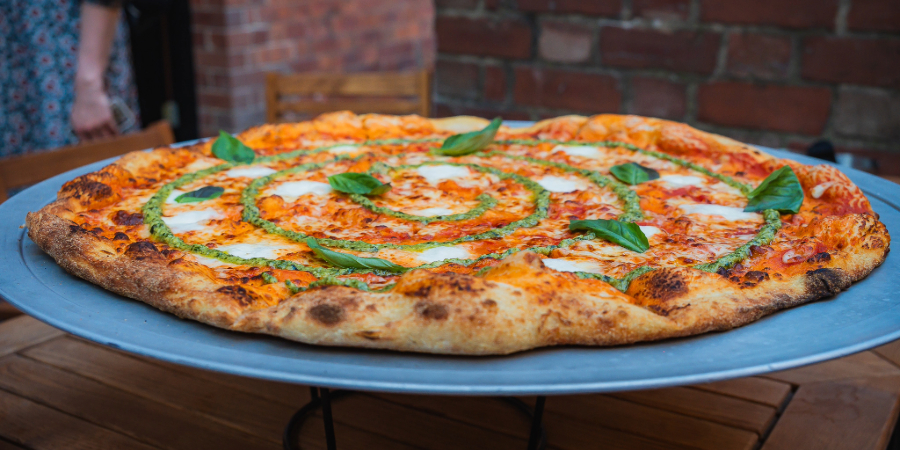 Rita's Margherita Pizza