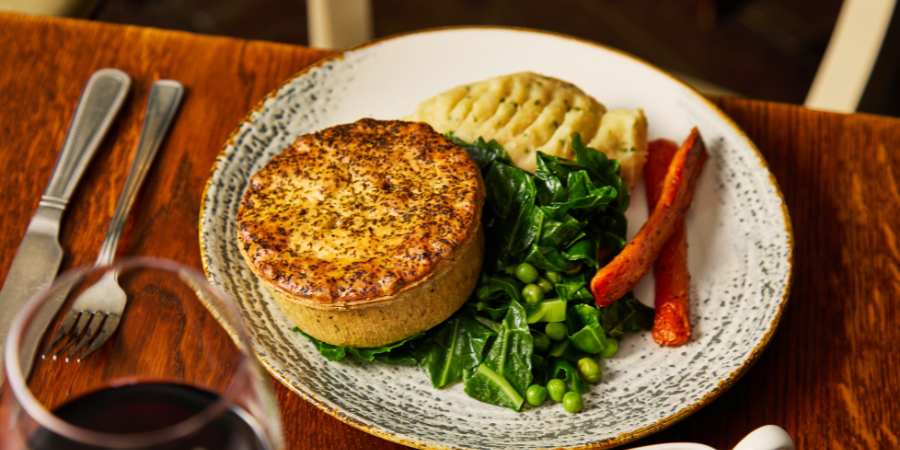 Indian-Style Butter Chicken & Smoked Cheddar Pie