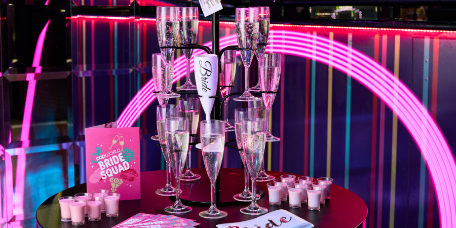 Crazy In Love Package at Popworld