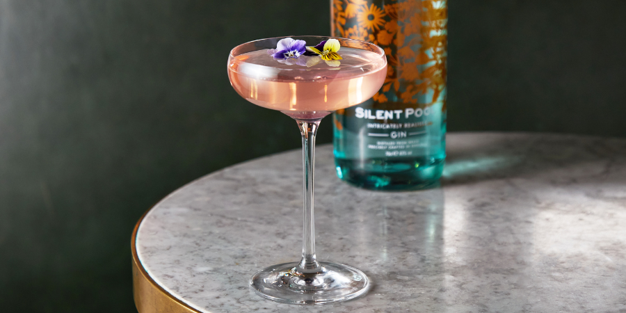 Mother's Day Cocktail at Bonds Mayfair