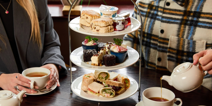 afternoon tea at Slug And Lettuce Tower Bridge