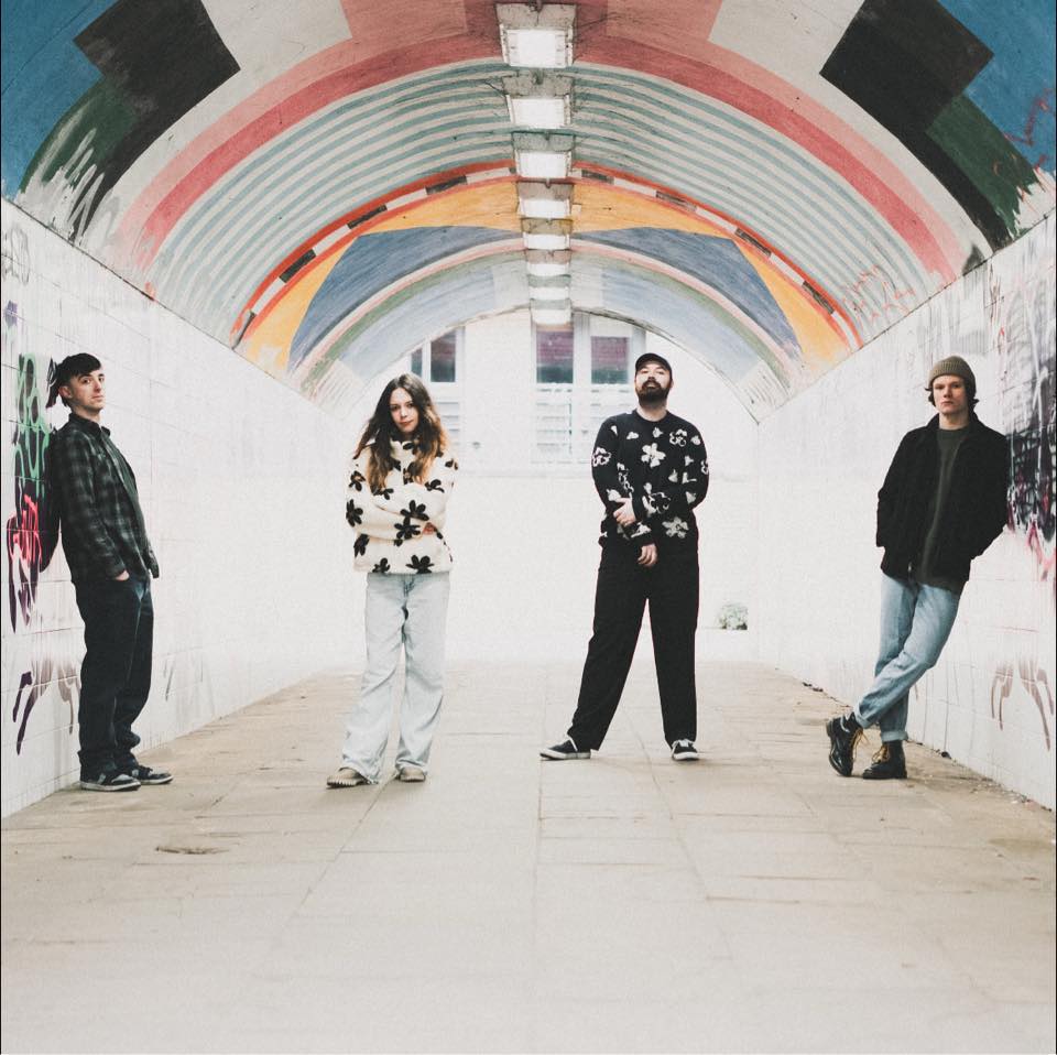 Long Island + Support 