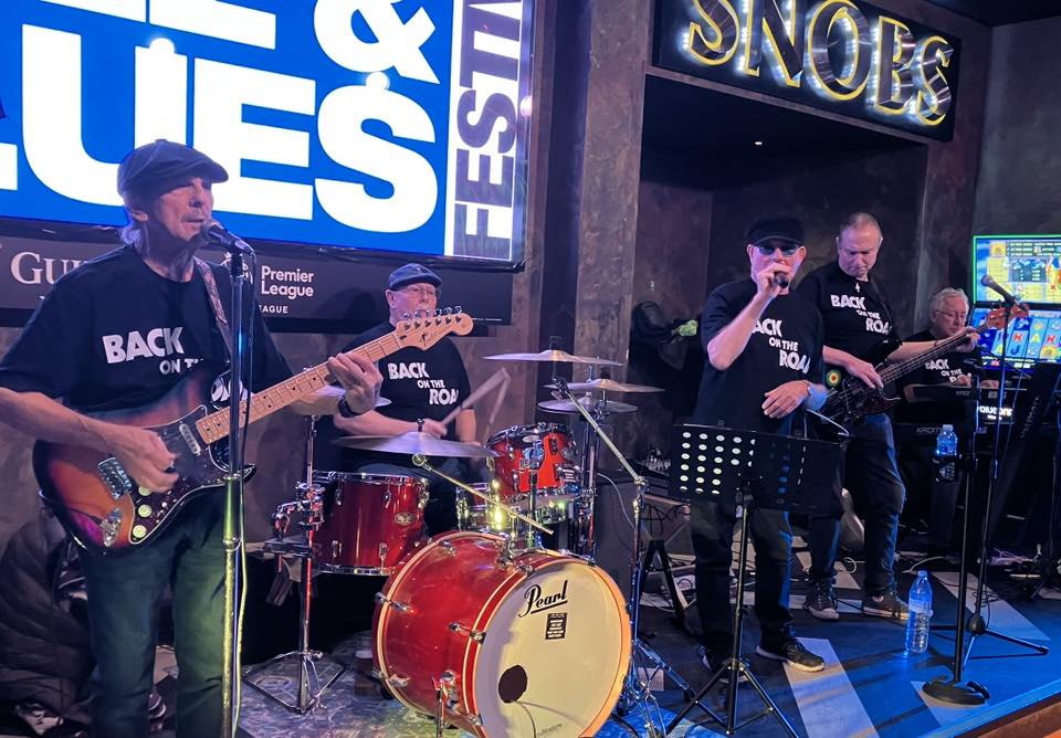 Sunday Social- Back On The Road