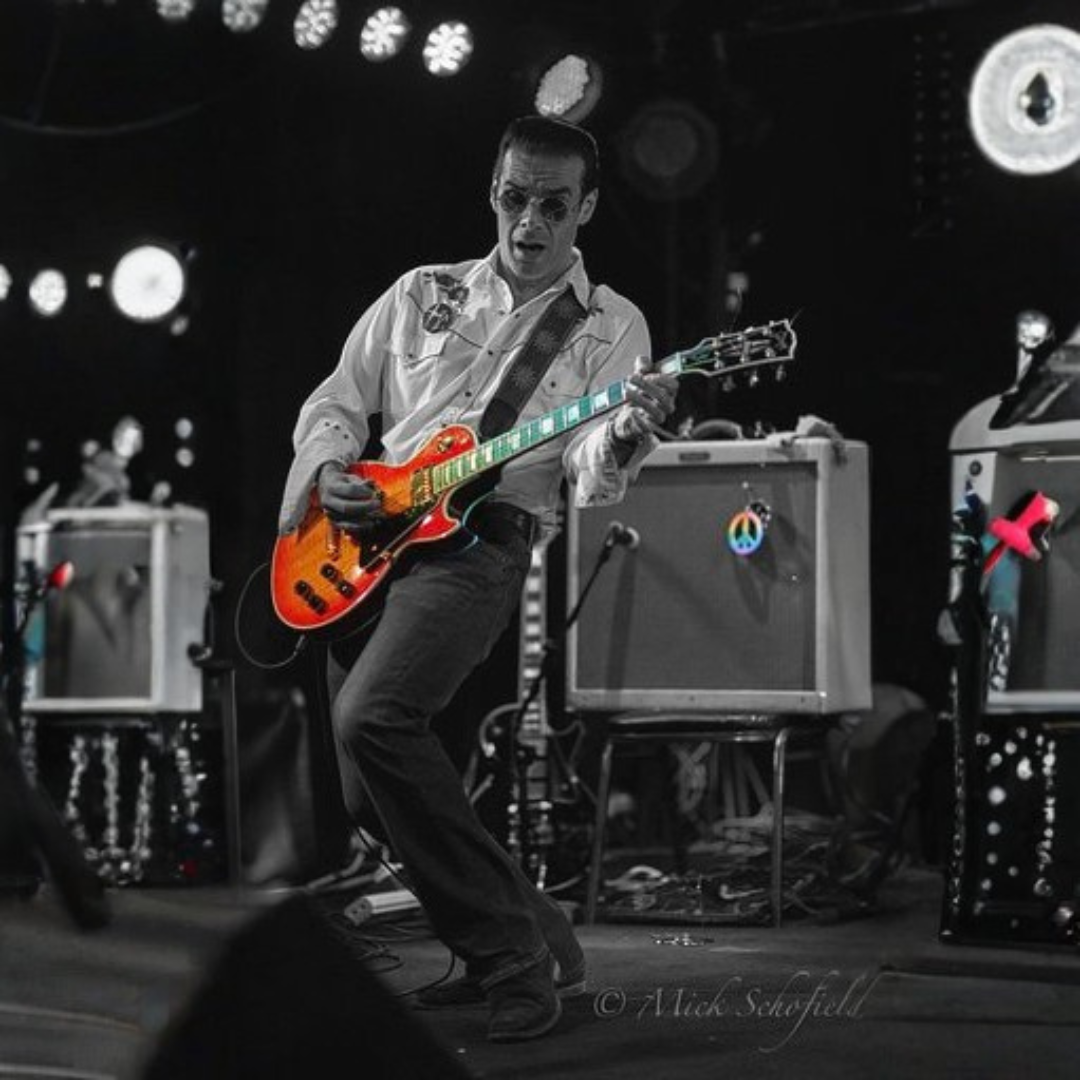 Sunday Social- Melvin Hancox Band