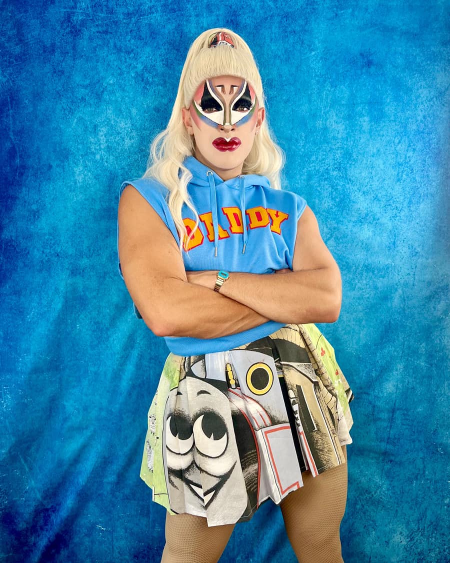 Cabaret with Quivers