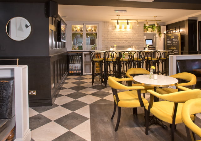 Private Hire in Mayfair, London at Bonds