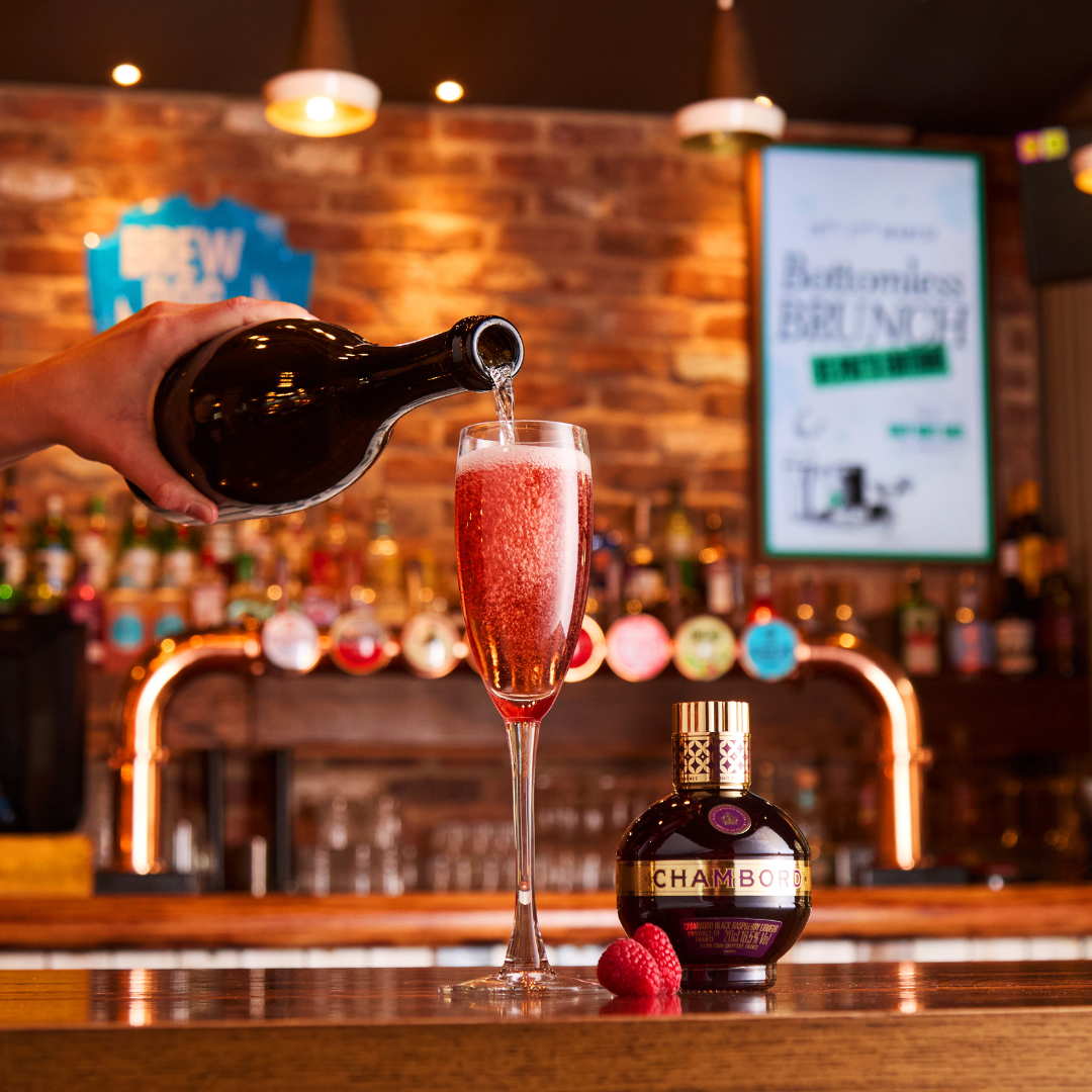 Raspberry Chambord Flavoured Fizz