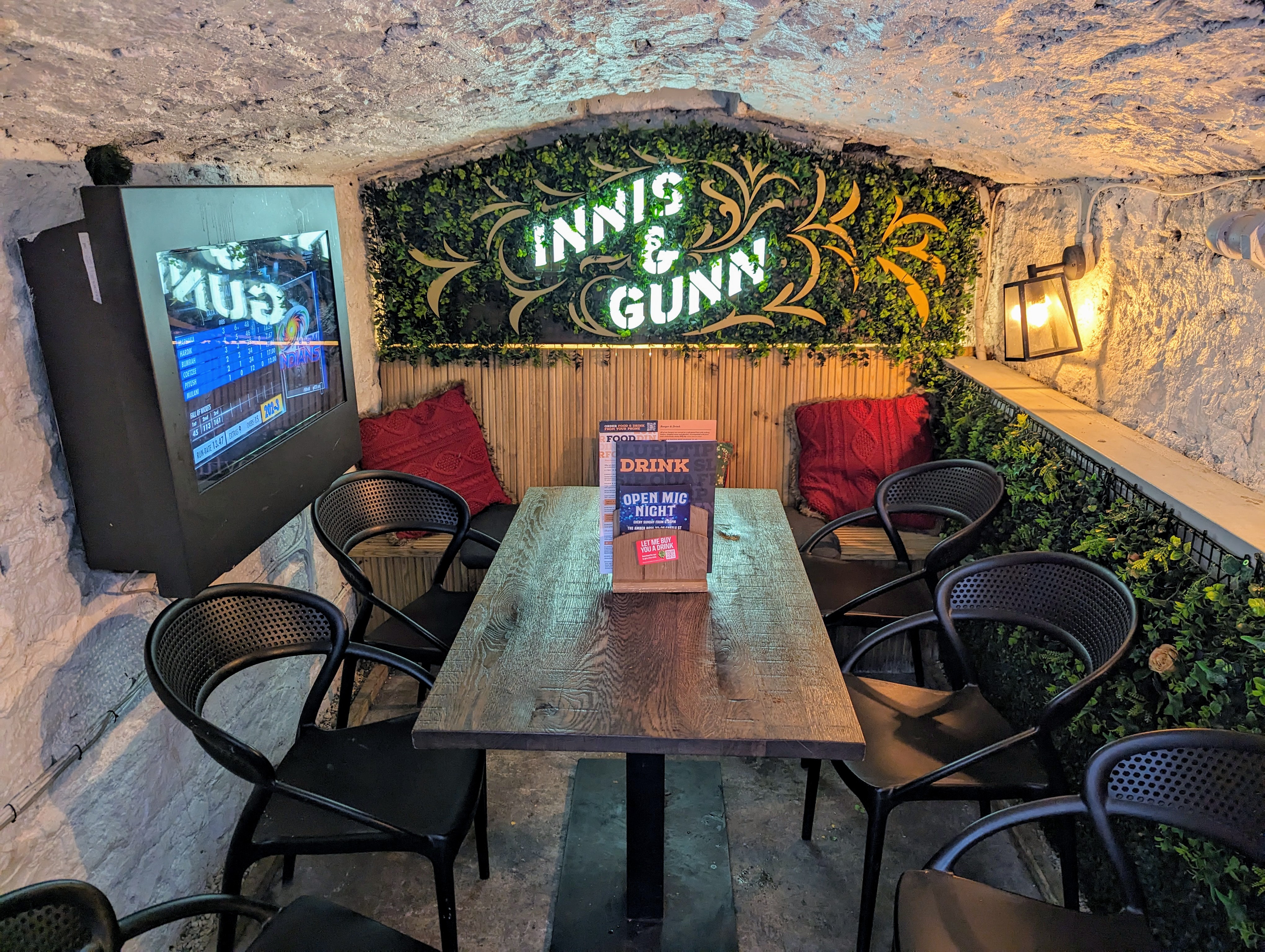 Private Room Hire in Edinburgh at Amber Rose Edinburgh