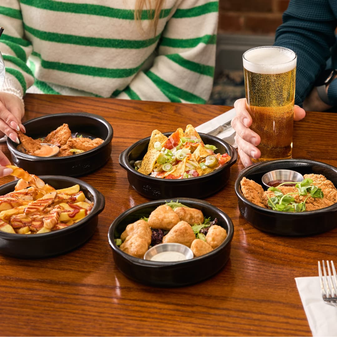 5 small plates: Hunter's BBQ Chips, Chilli & Cheese Nuggets, Chicken Goujons, Crispy Coated Prawns and Dorito's Loaded Nachos 5 small plates: Hunter's BBQ Chips, Chilli & Cheese Nuggets, Chicken Goujons, Crispy Coated Prawns and Dorito's Loaded Nachos