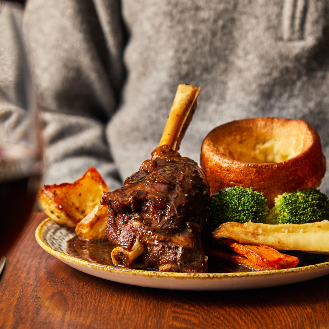 Sunday Roast & Drinks