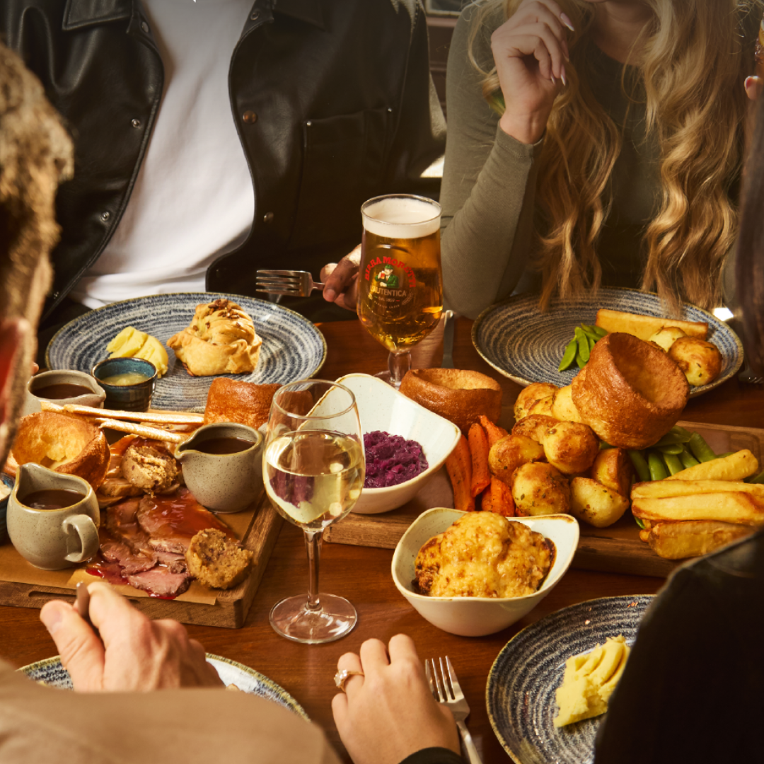 Easter Roast Dinner at Pubsmiths