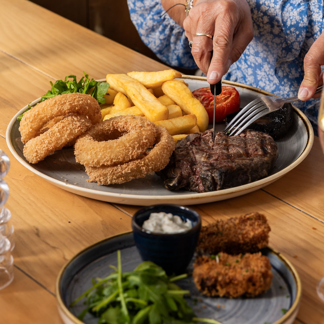 Food to complement cask ale at Horns Inn Ferndown