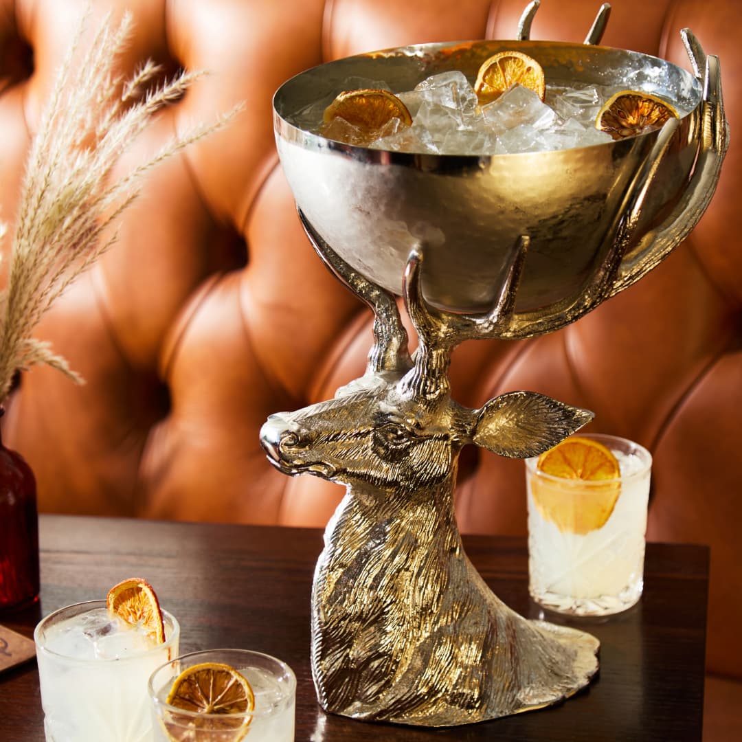 Signature Sharer - Hart of Silver at The Chapter Collection