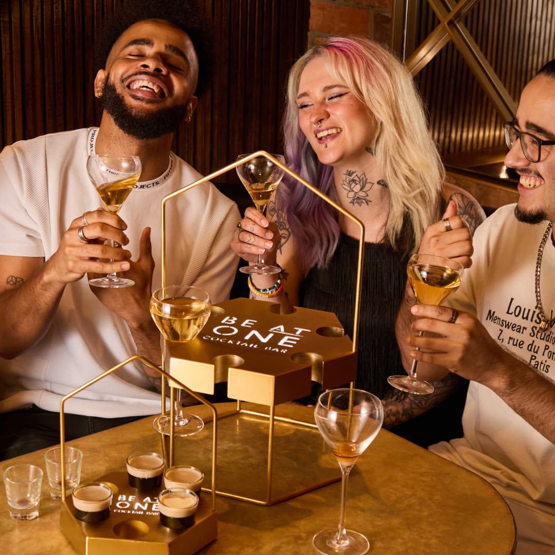 Enjoy £10 off this festive season