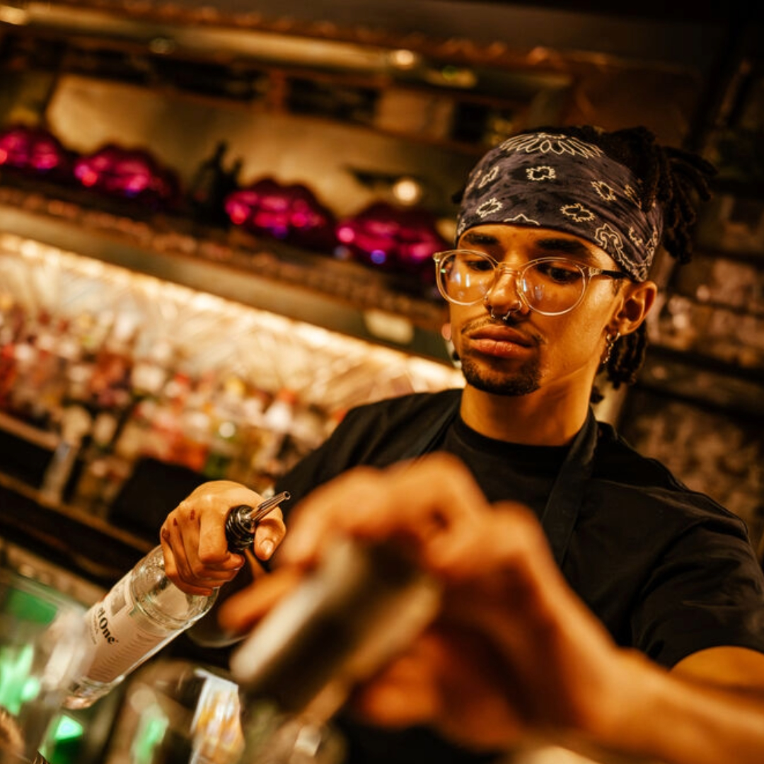 Download MiXR to win