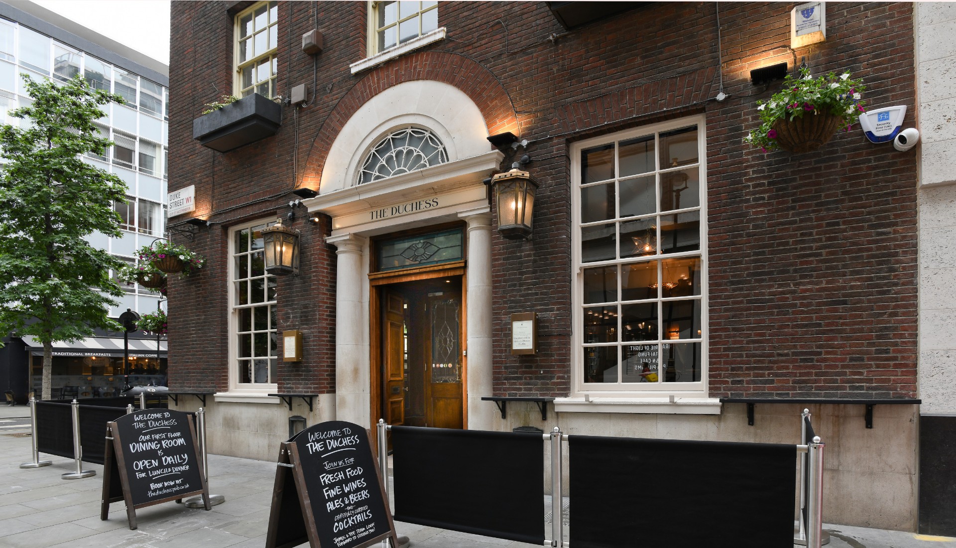 Welcome to The Duchess Pub