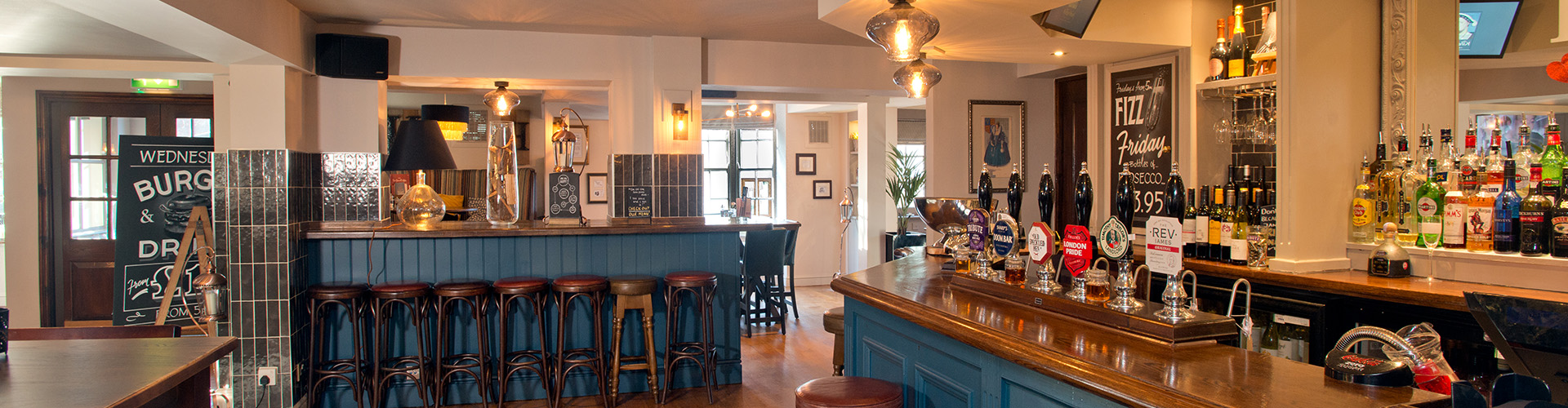 Kings Head Pubs in Chingford serving traditional pub food