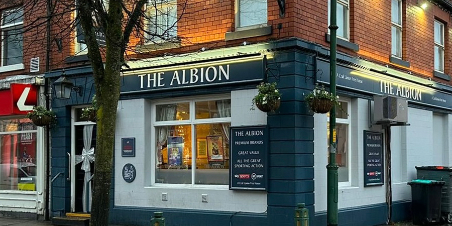 Albion Hyde Pub in Hyde
