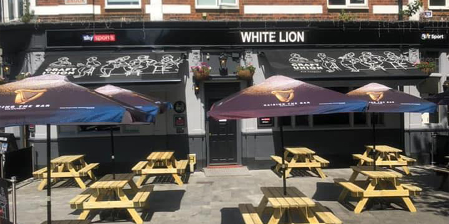 White Lion Chatham Pub in Chatham