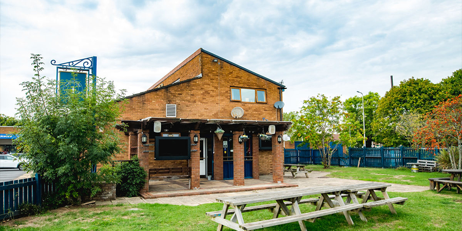 Parish Pump Worle Pub in Weston-super-Mare