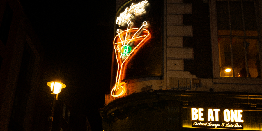 Be At One Cocktail Lounge & Late Bar Piccadilly