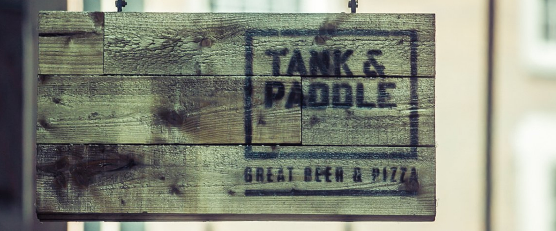 Tank & Paddle Sign