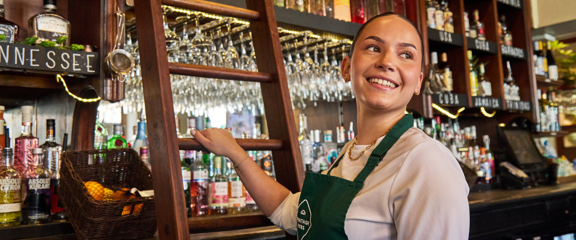 Discover food and drink at Heritage Pubs