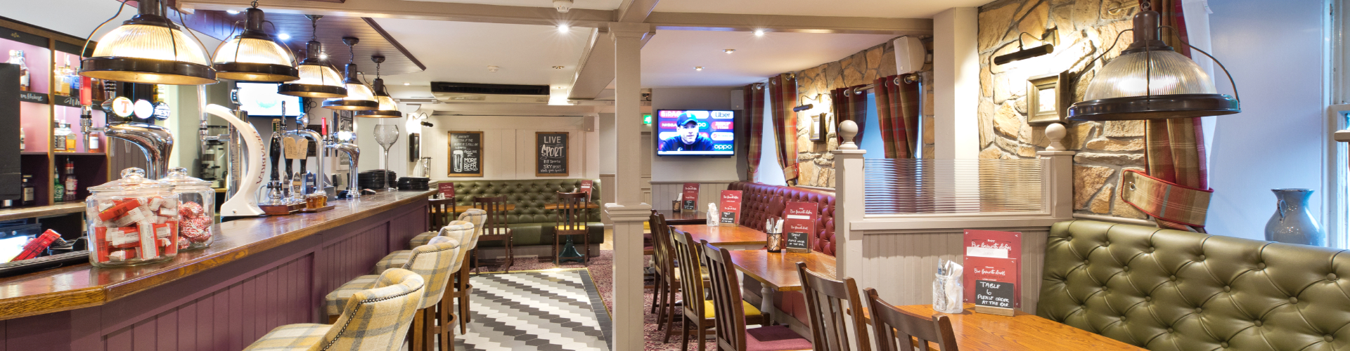 West Port Hotel Pubs In Linlithgow Serving Traditional Pub Food