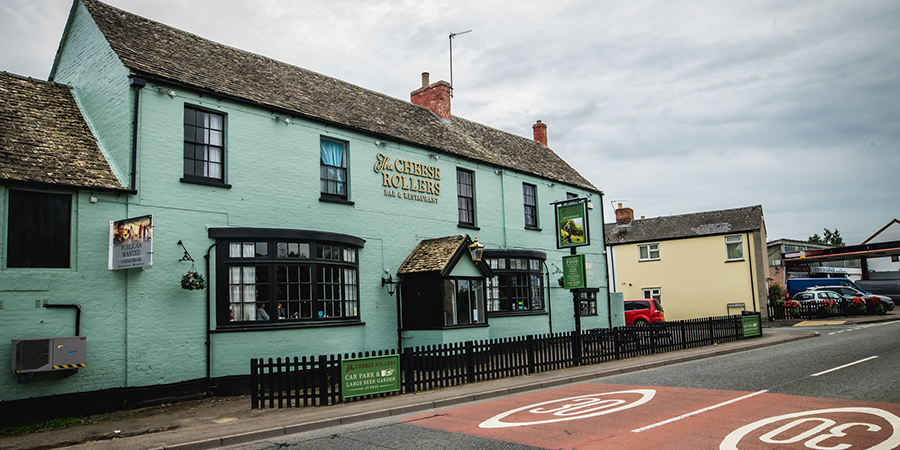 Cheeserollers Inn Shurdington Pub in Cheltenham