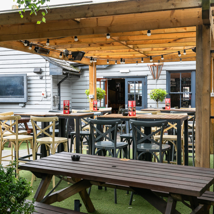 Pub Beer Garden at Foresters Horley