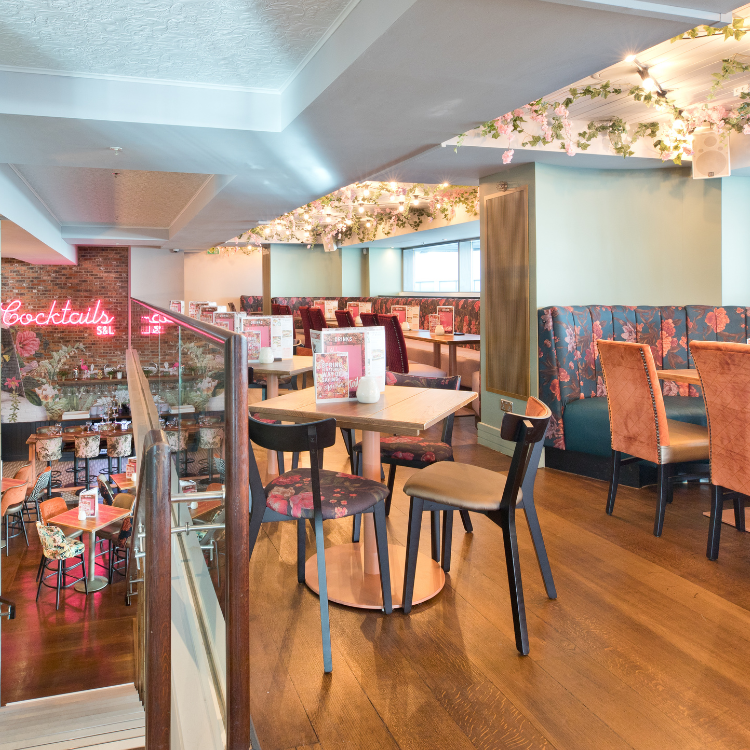 S&L Bristol Harbourside Date Spot