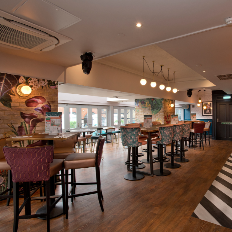 private hire in chelmsford