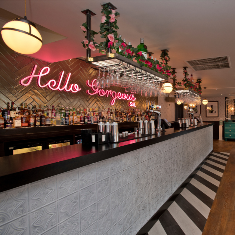 S&L Chelmsford private hire