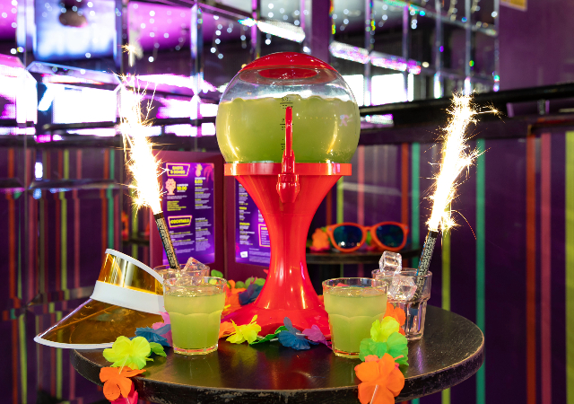 Retro Bars - Gumball Sharer Cocktail