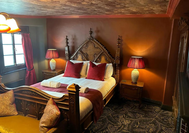 Golden Fleece York Double Bed