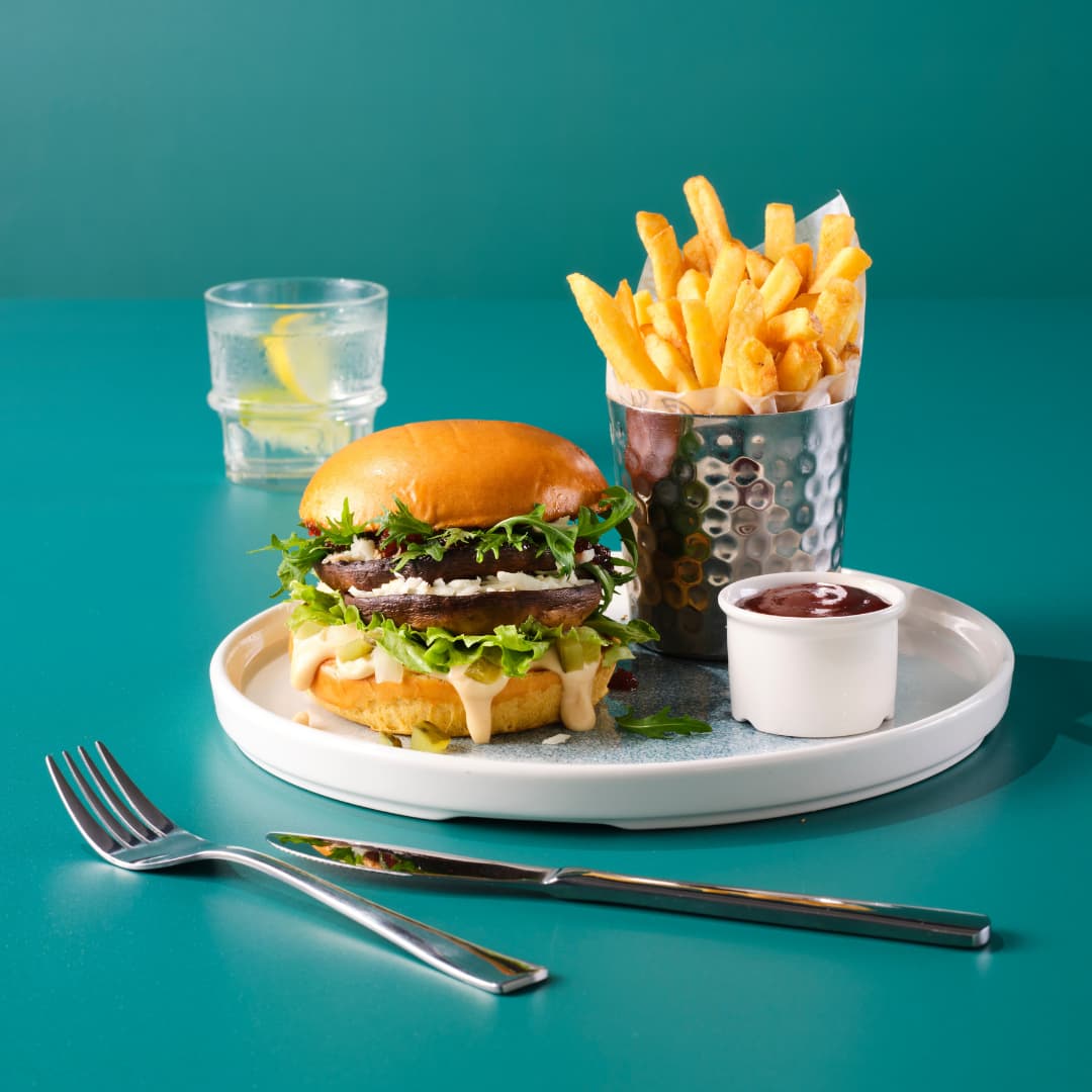 Mushroom & Halloumi Burger