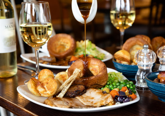 Classic Inns Triple Sunday Roast Classic Inns Triple Sunday Roast