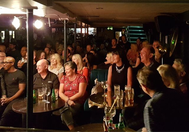 comedy club- crowd 