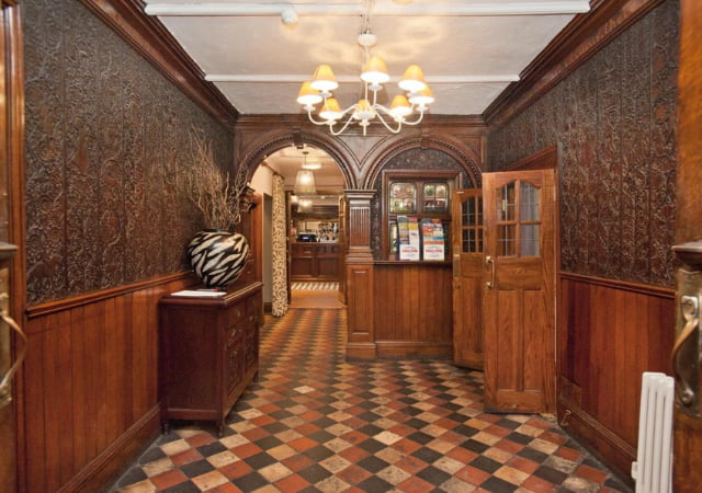 Ye Olde Griffin Hallway