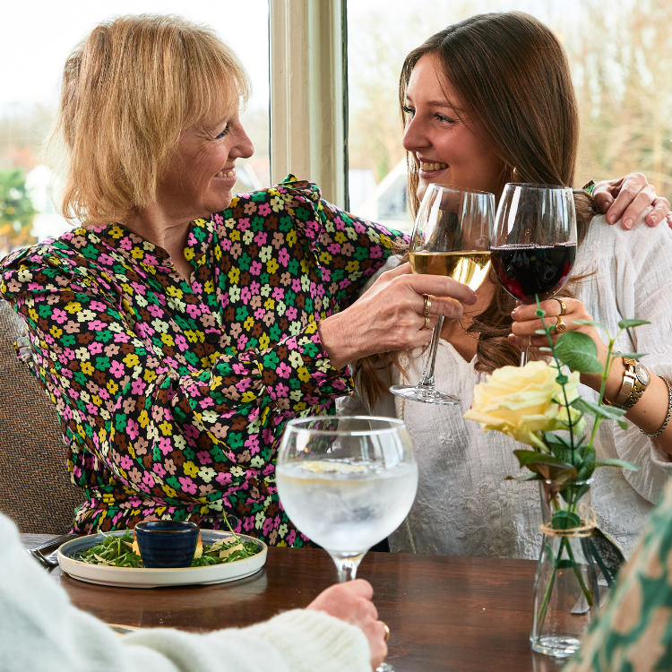 Mothers Day Drinks | Heritage Pubs