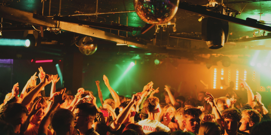 Nightclub dancefloor