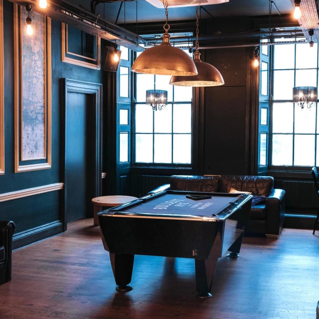 Hustlers Room at Felson's Bristol