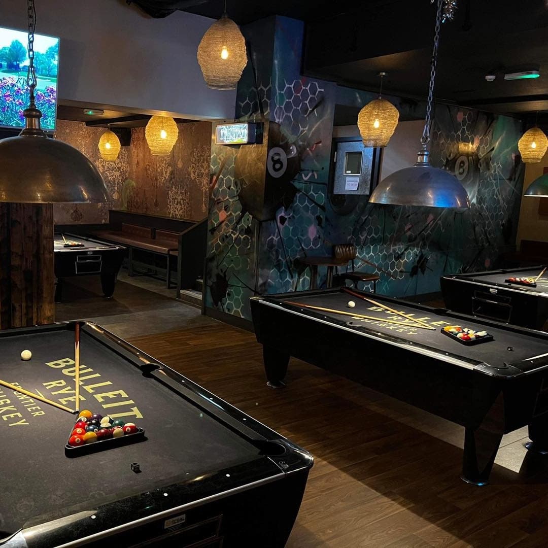 Pool tables at Felson's Bristol