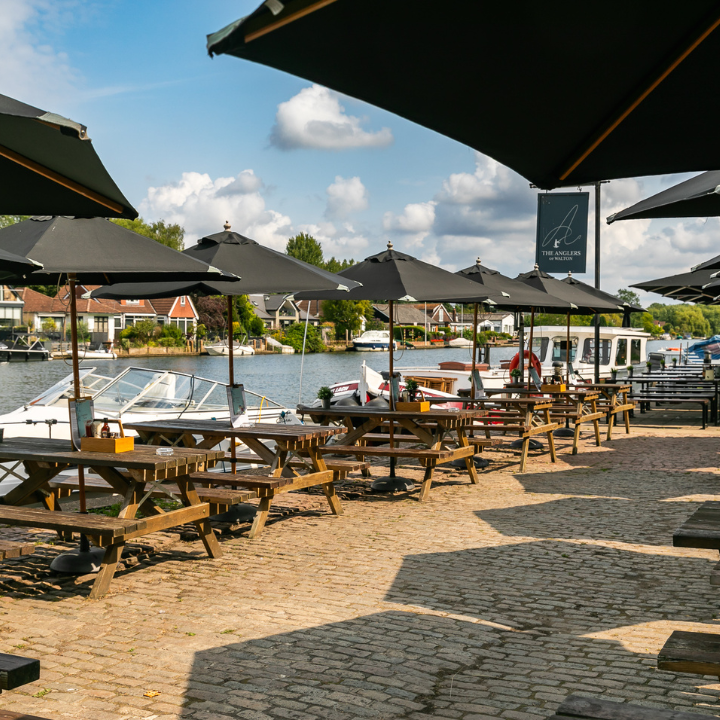 Beer Garden at The Anglers Walton On Thames Beer Garden at The Anglers Walton On Thames
