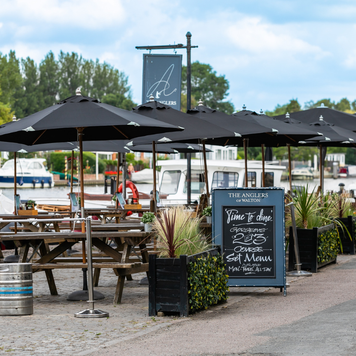 Beer Garden at The Anglers Walton On Thames Beer Garden at The Anglers Walton On Thames
