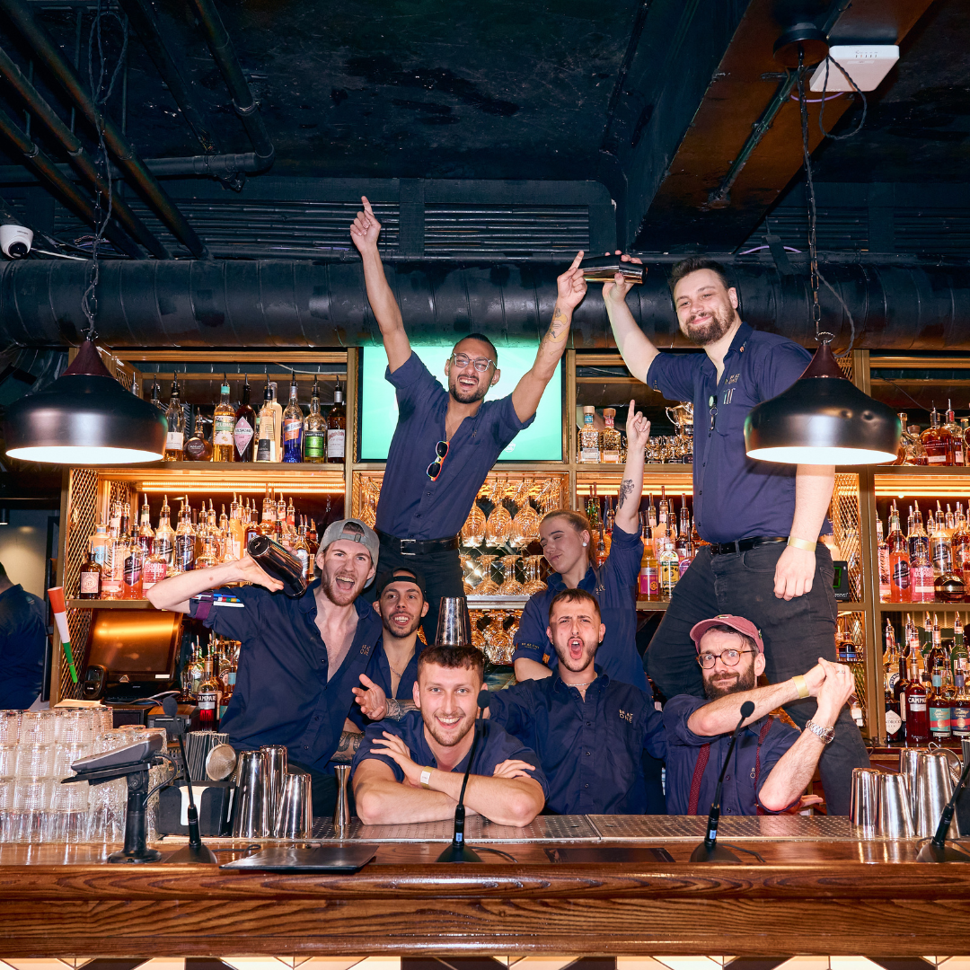 Finalists behind the bar