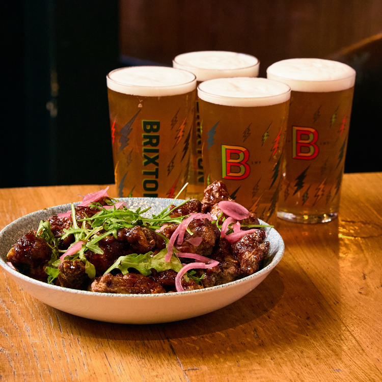 1KG Wings & 4 pints 1KG Wings & 4 pints